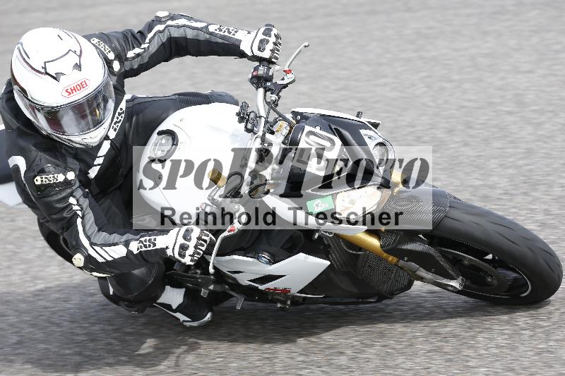/53 16.09.2025 Track Day Domi Aegerter ADR/Gruppe gruen/50